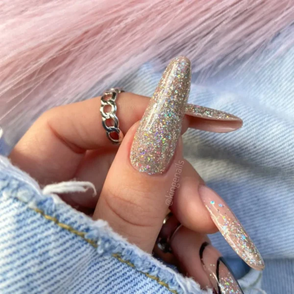 Alternative view of YOSHI UV hibridni lak za nohte Flare Jean 6 ml – 511