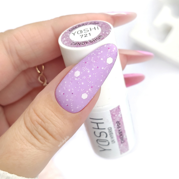 Alternative view of YOSHI UV Hibridni lak za nohte CHERRY POP 6ml – 721