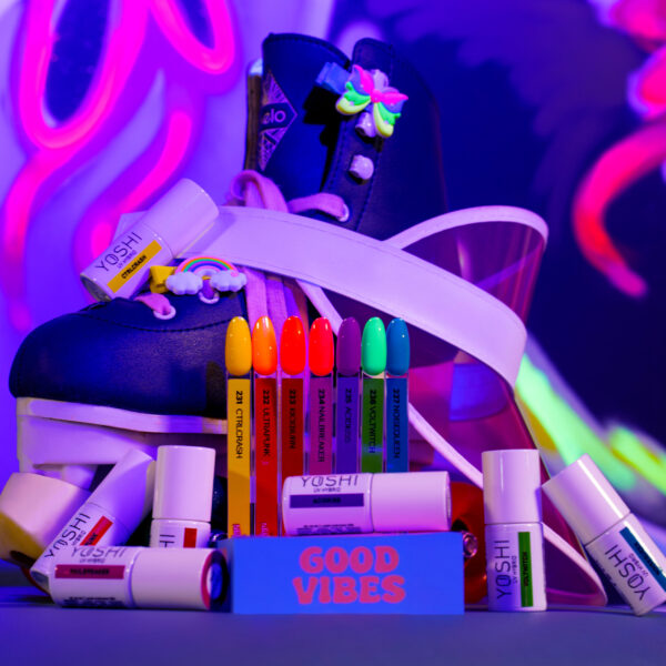 Alternative view of YOSHI UV Hibridni lak za nohte NAILBREAKER 6ml – 234