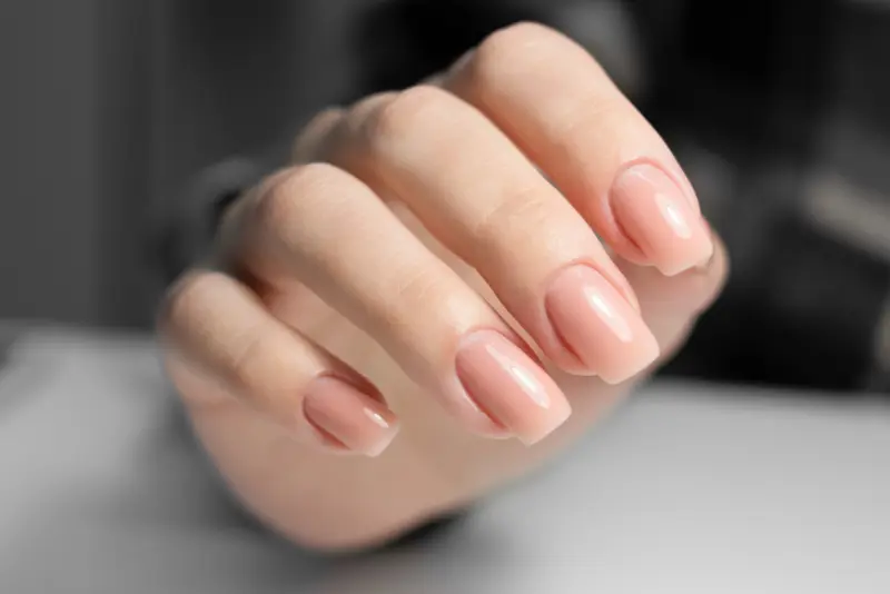 Kako delujejo Fiber gel, Fiber base in steklena vlakna v nohtih?