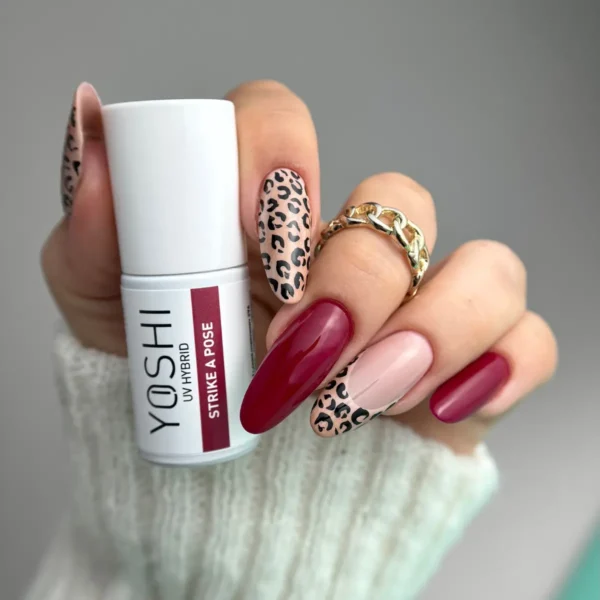 Alternative view of YOSHI UV Hibridni lak za nohte STRIKE A POSE 6ml – 296