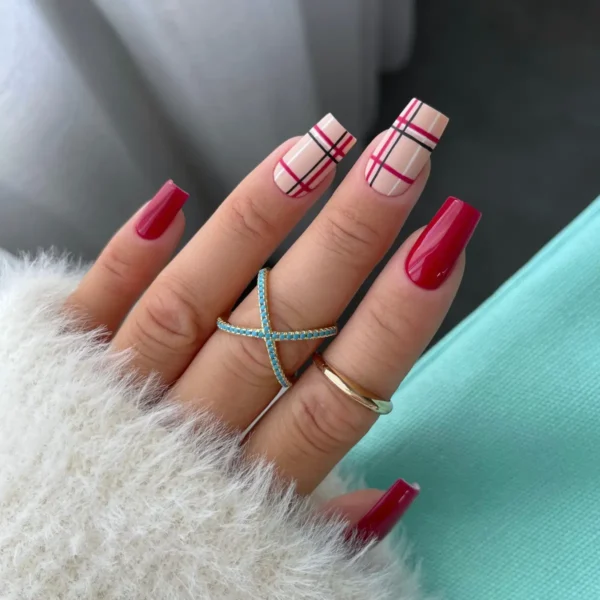 YOSHI UV Hibridni lak za nohte STRIKE A POSE 6ml – 296 - slika 4